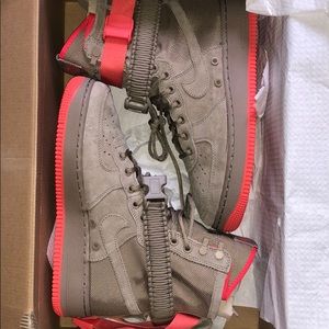 Nike AF1 boots